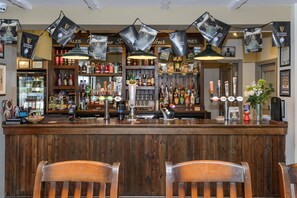 Bar (on property) - Balfour Arms (Sidmouth)