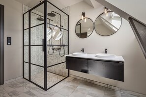 Troldhaug-suite | Bathroom
