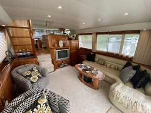 TV, DVD player, stereo - Stay on a 60ft Yacht in Miami with a Jet SKI (Aventura)