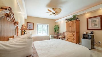 1 bedroom, travel crib, free WiFi