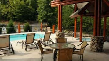 Indoor pool, outdoor pool