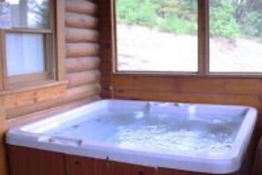 Interior - Dollywood pigeon forge Cabin, Pools, Game Room, Hot tub, 0.5 mile to Parkway (Pigeon Forge)