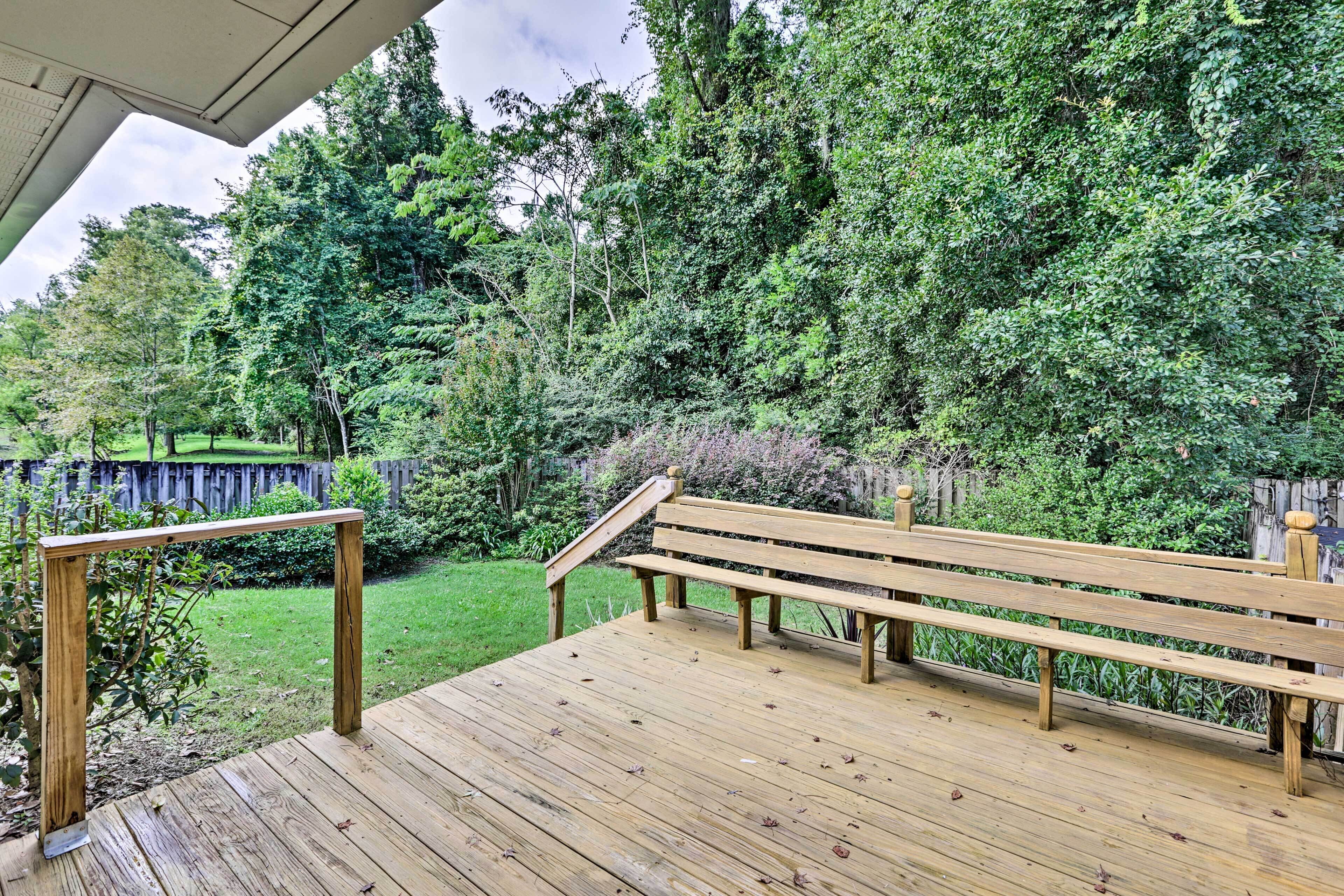 Bright Tallahassee Home, 5 Mi to Dtwn & Lake Ella!