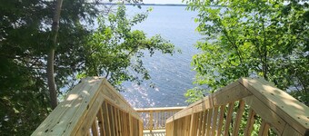 Lake Champlain Waterfront: Amazing Sunsets, Private Beach, and Firepit