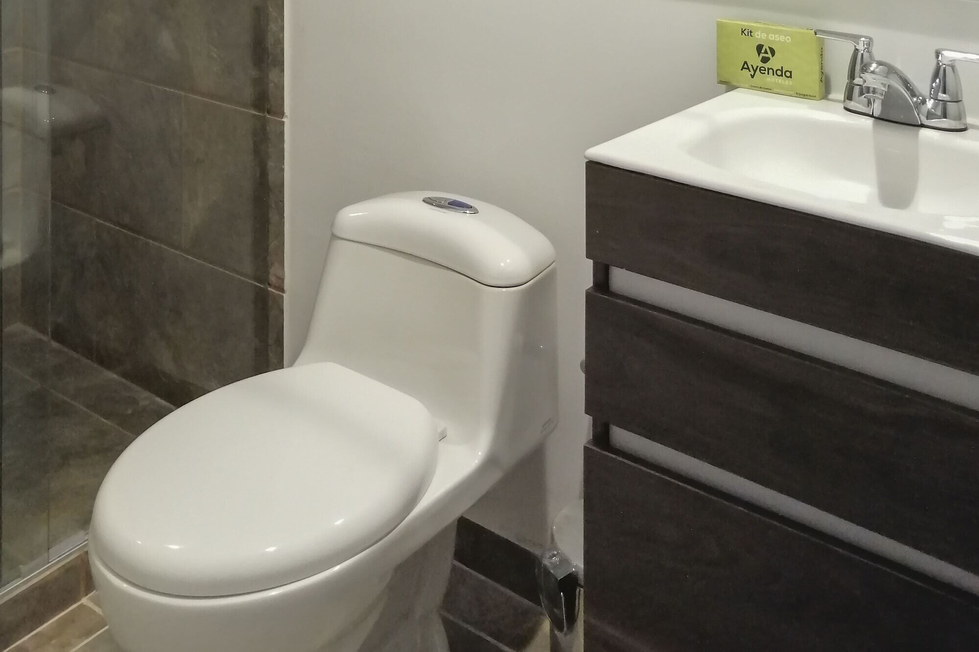 Bathroom | Shower, free toiletries, towels, soap
