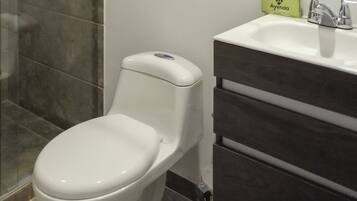 Bathroom | Shower, free toiletries, towels, soap