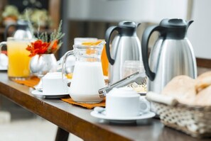 Breakfast buffet - Inka Stone Boutique (Cusco)