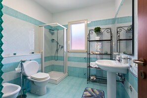 Dusche, Bidet