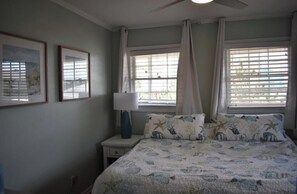 3 bedrooms, travel cot, WiFi, bed sheets