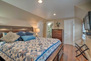 1 habitación, tabla de planchar con plancha, internet y ropa de cama 