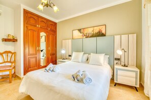 3 dormitorios, tabla de planchar con plancha, wifi gratis y ropa de cama