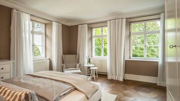 1 soverom, strykejern/-brett, wi-fi (inkludert) og sengetøy