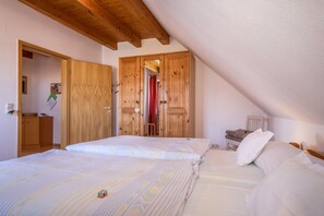 1 chambre, Wi-Fi gratuit, draps fournis