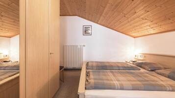 2 sovrum, gratis wi-fi och sÀngklÀder