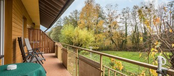 High-Quality Apartment “Ferienwohnung Steinhilber 2” close to the Lake