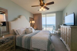 3 sovrum, skrivbord, strykjärn/strykbräda och gratis wi-fi