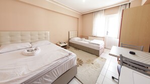Unclassified image, 5 of 9, button - Afyon Polat Hotel (Afyonkarahisar)