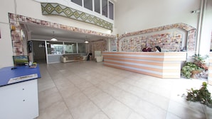 Unclassified image, 4 of 9, button - Afyon Polat Hotel (Afyonkarahisar)