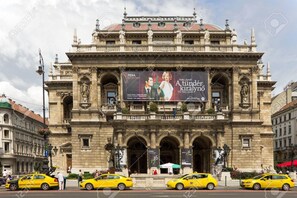 مكان جذب سياحي