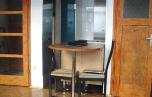 Dining - THE TOTAL APPARTMENT IS YOURS ALONE (BUDAPEST)