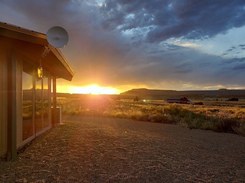 Little Ranch Home near National Parks & Lake Powell