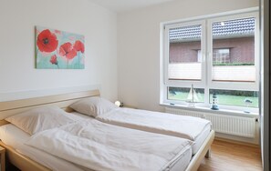 2 bedrooms, WiFi, bed sheets