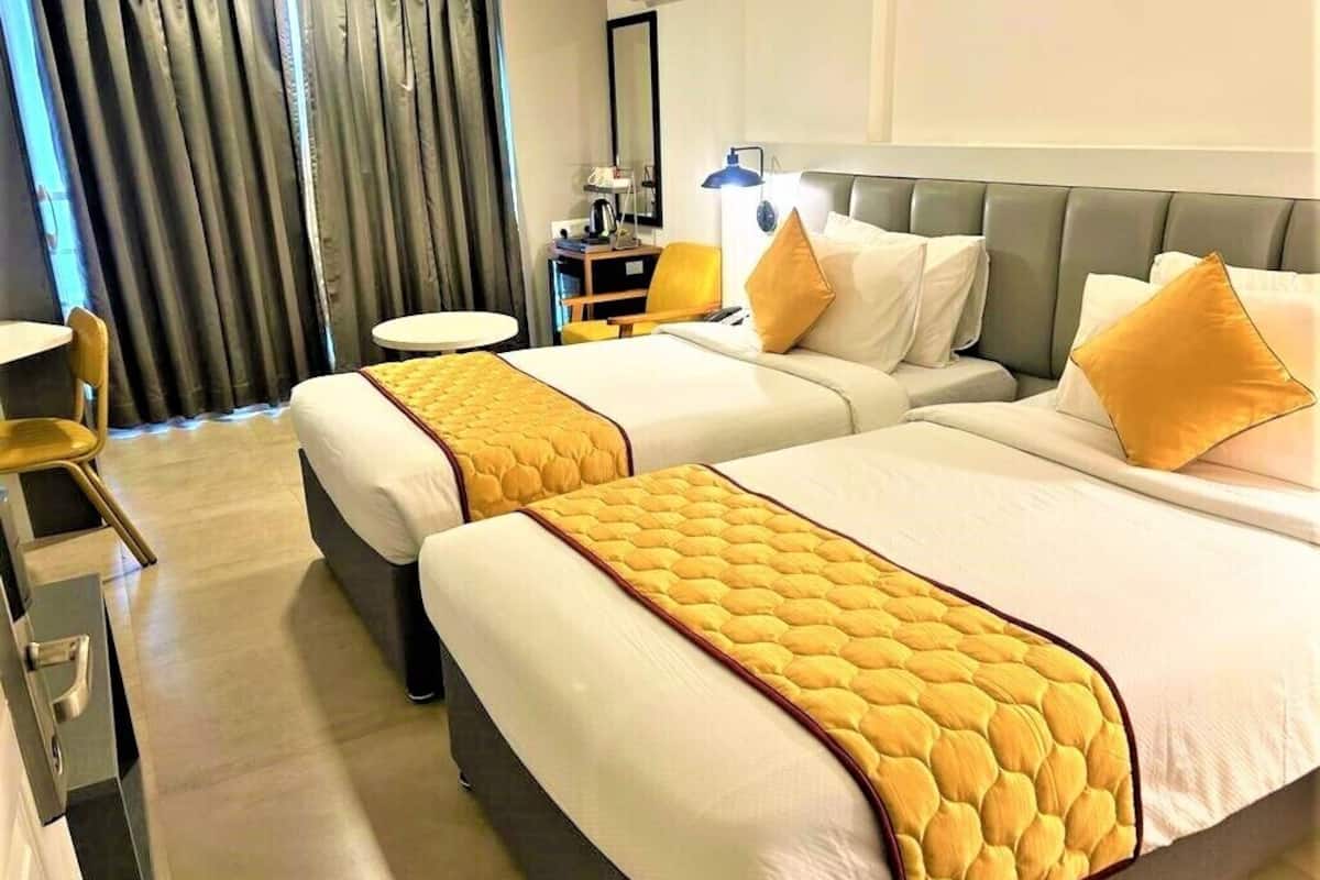 Standard Twin Room | 1 bedroom, Egyptian cotton sheets, premium bedding, minibar