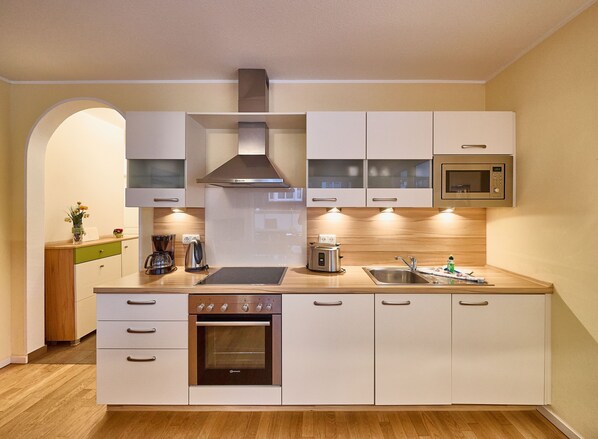 Fridge, microwave, oven, dishwasher
