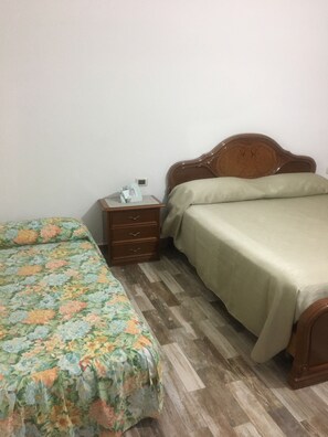 1 bedroom, iron/ironing board, bed sheets