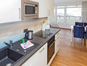 Køleskab, mikrobølgeovn, ovn, opvaskemaskine