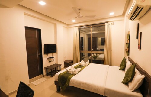 Hotel Shrimad Residency