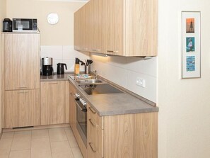 Køleskab, mikrobølgeovn, ovn, opvaskemaskine