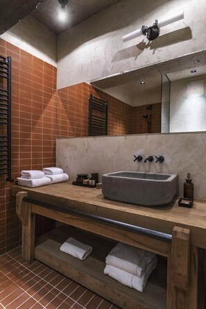Bathroom - Rooms Hotel Kokhta (Borjomi)