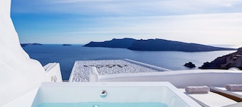 Luxury Santorini Villa | Aegean Magic Villa | 1 Bedroom | Indoor & Outdoor.