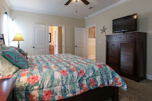 4 bedrooms, free WiFi, bed sheets - 🦩Book Me Baby! Destin Delight in The Villages of Crystal Lakes🦩 (Destin)