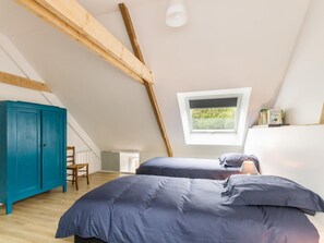 2 bedrooms, internet