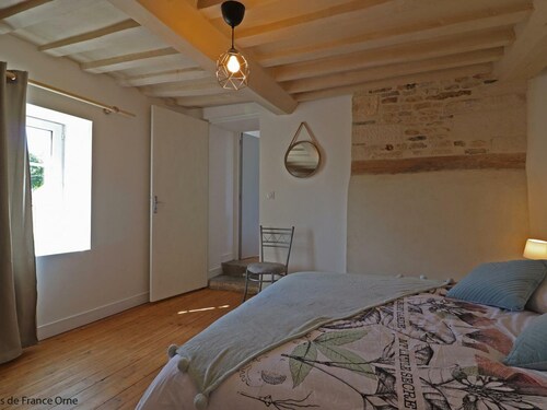 Spacious Country House with Foosball and Gardens