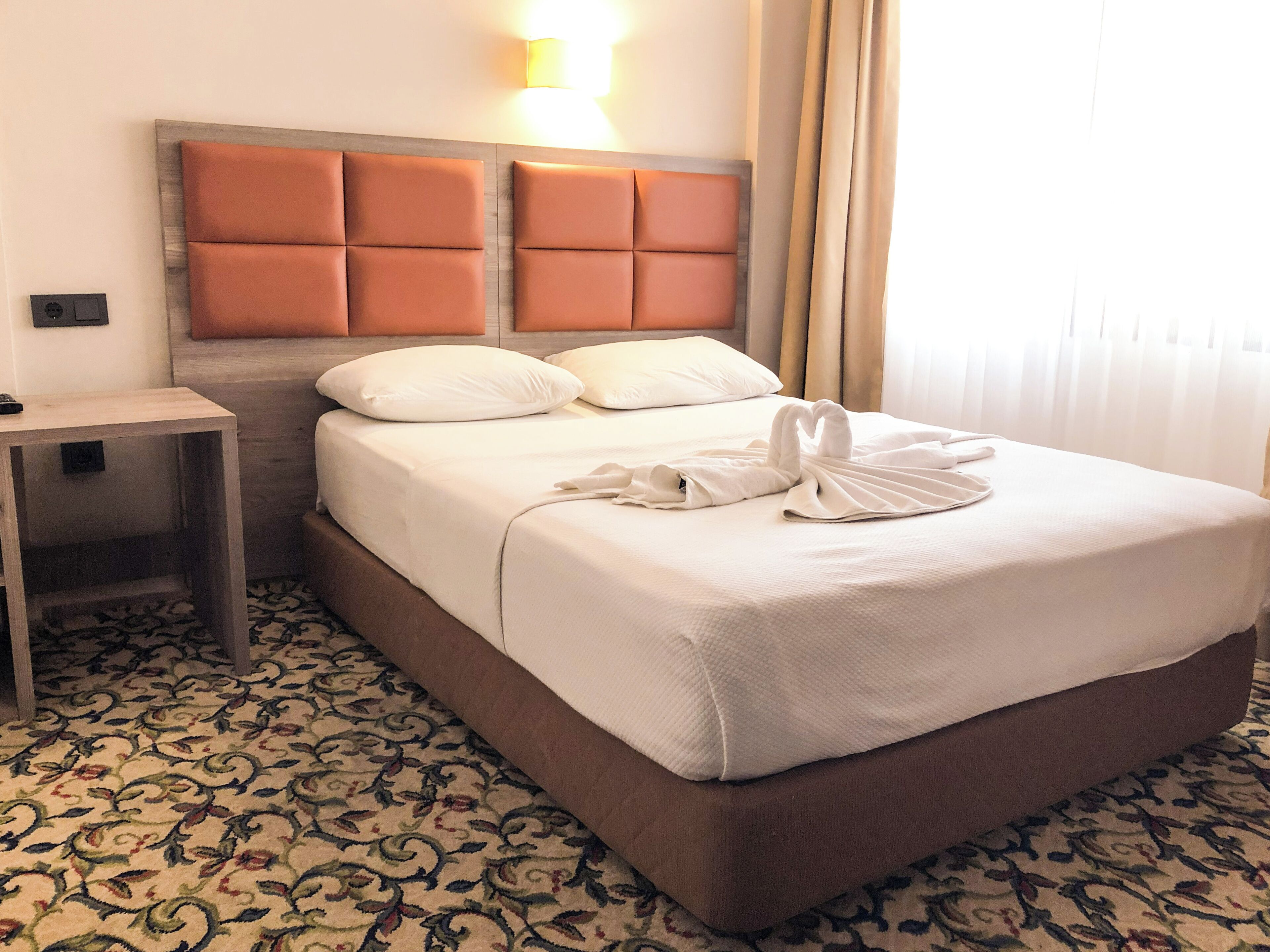 Eenvoudige tweepersoonskamer | Gratis wifi, beddengoed