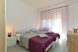 2 Schlafzimmer, Internetzugang