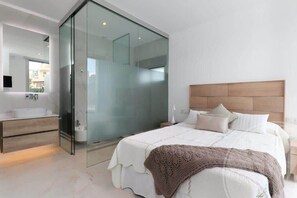 3 bedrooms, iron/ironing board, WiFi, bed sheets - La Manga Club Las Dalias Villa 564 (La Manga Club, Cartagena)