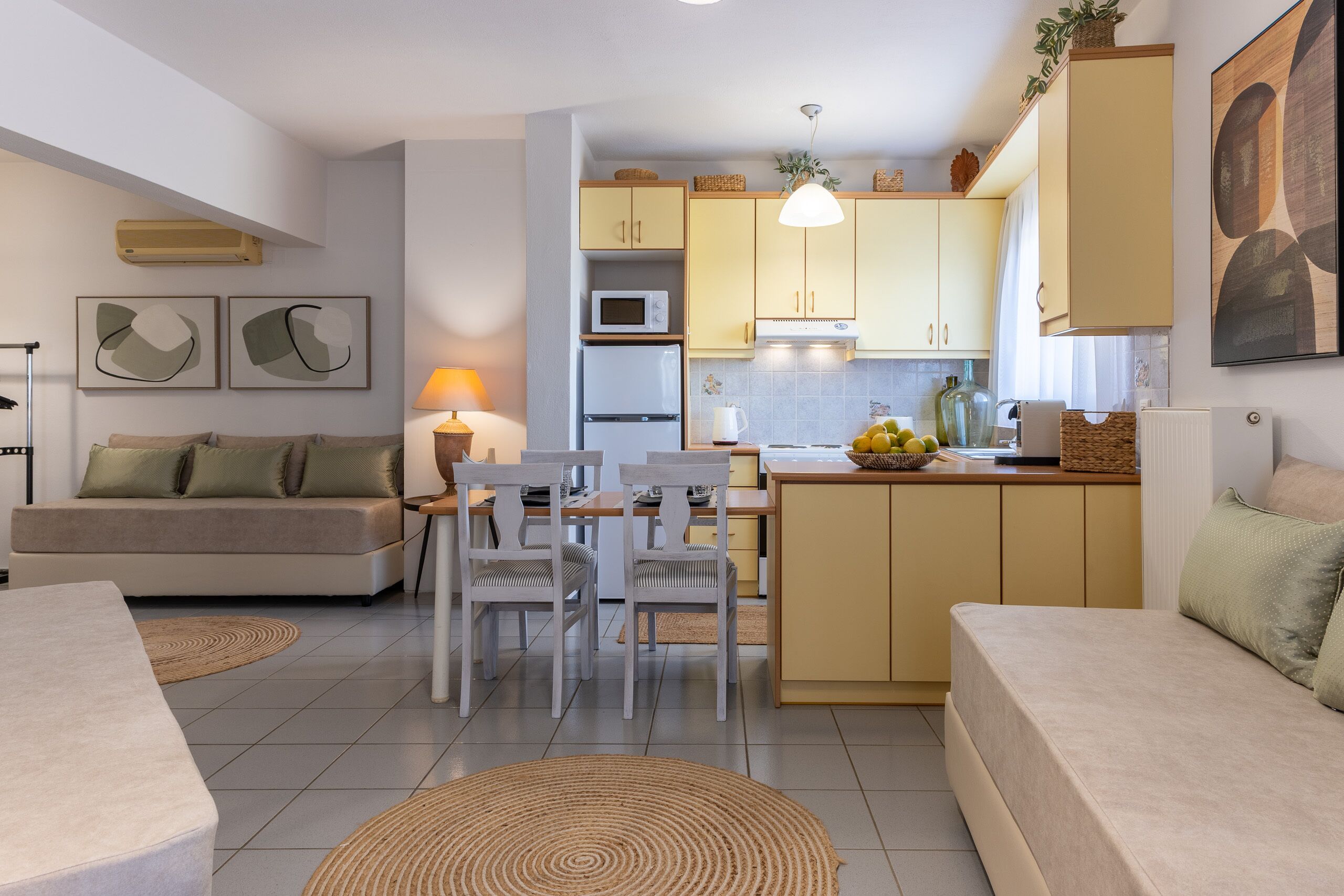 standard one bedroom quintuple apartment | private kitchen | fridge, espresso maker, electric kettle