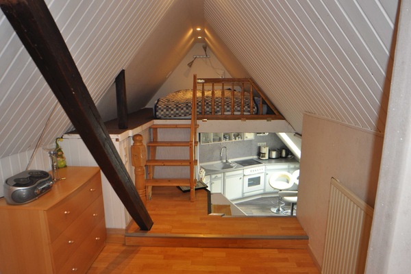 Wohn/- Schlafzimmer