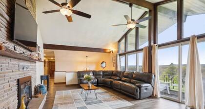 Ridgecrest: Charming Family Mountain Retreat