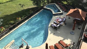 Piscina externa, piscina aquecida