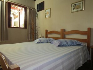 Habitación Confort | Minibar, wifi gratis y ropa de cama