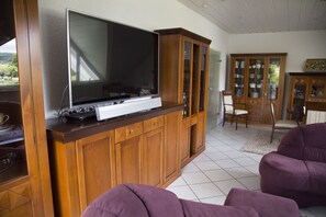 Smart TV, stereo
