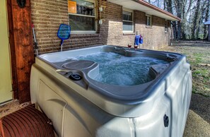 Bain à remous extérieur