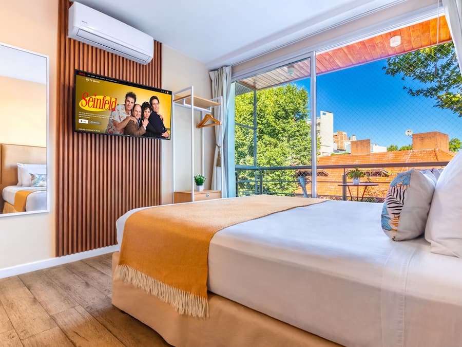 Superior Apartment (#1) | 1 bedroom, hypo-allergenic bedding, down comforters, pillowtop beds