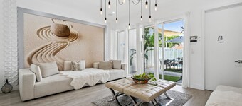  Modern haven  5B 4B with heated  Pool