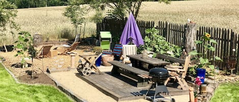屋外ダイニングエリア